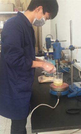 Pesa amb precisió el component diazo2