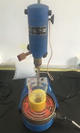 escalfeu i remeneu per dissoldre's